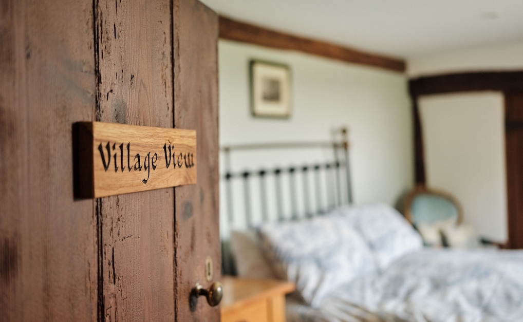 Green Farm Selects room web