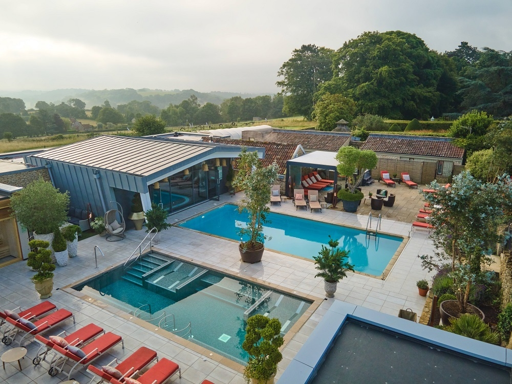 Homewood pool birdseye view