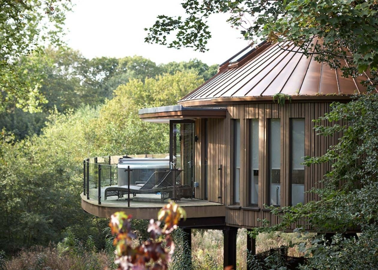 Chewton Glen treehouse