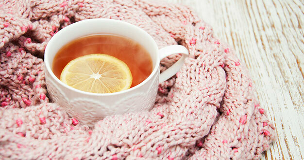 Scarf hot lemon tea