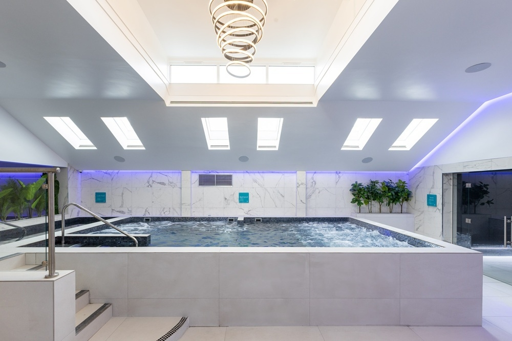 008 The Spa WEB