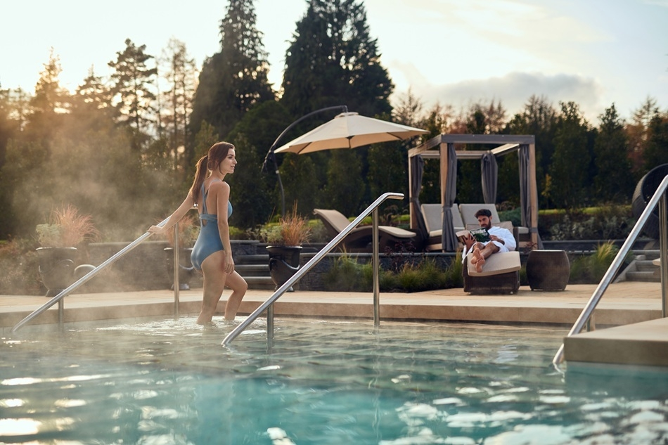 Grantley Hall Pool Outdoor 06 Jack Hardy 2019