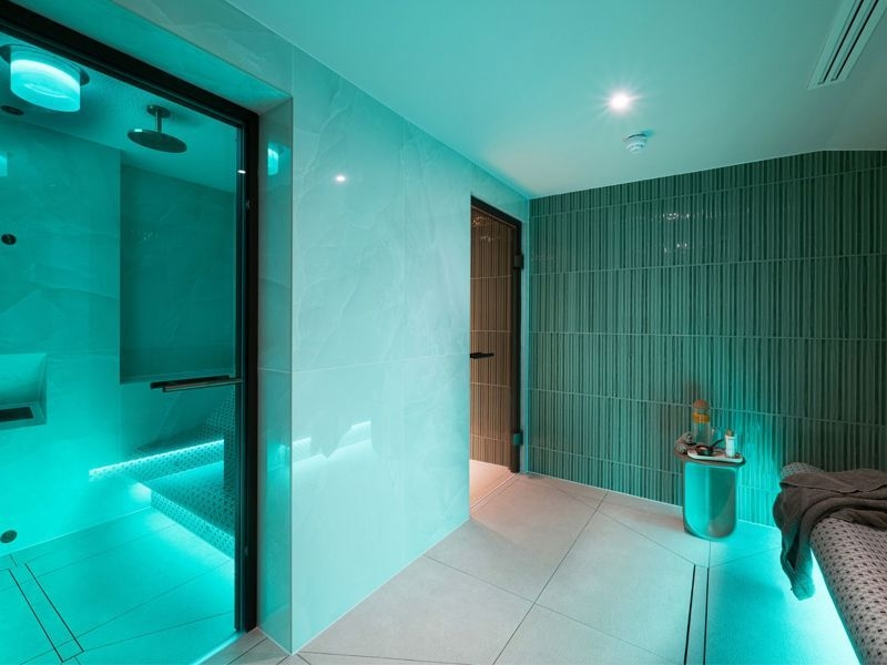 Francis hotel bath spa new thermal experience suite