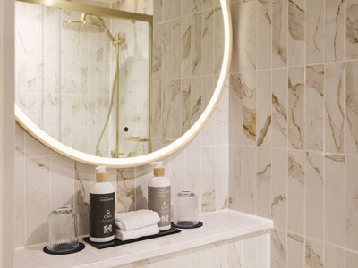 The francis hotel bath gaia toiletries