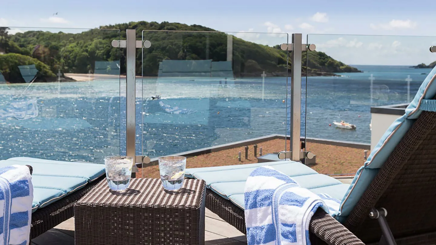 Salcombe Harbour Hotel Rooftop sunloungers