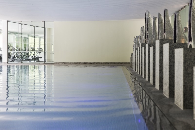 The Spa at Coworth Park Swimming pool amethysts highres2
