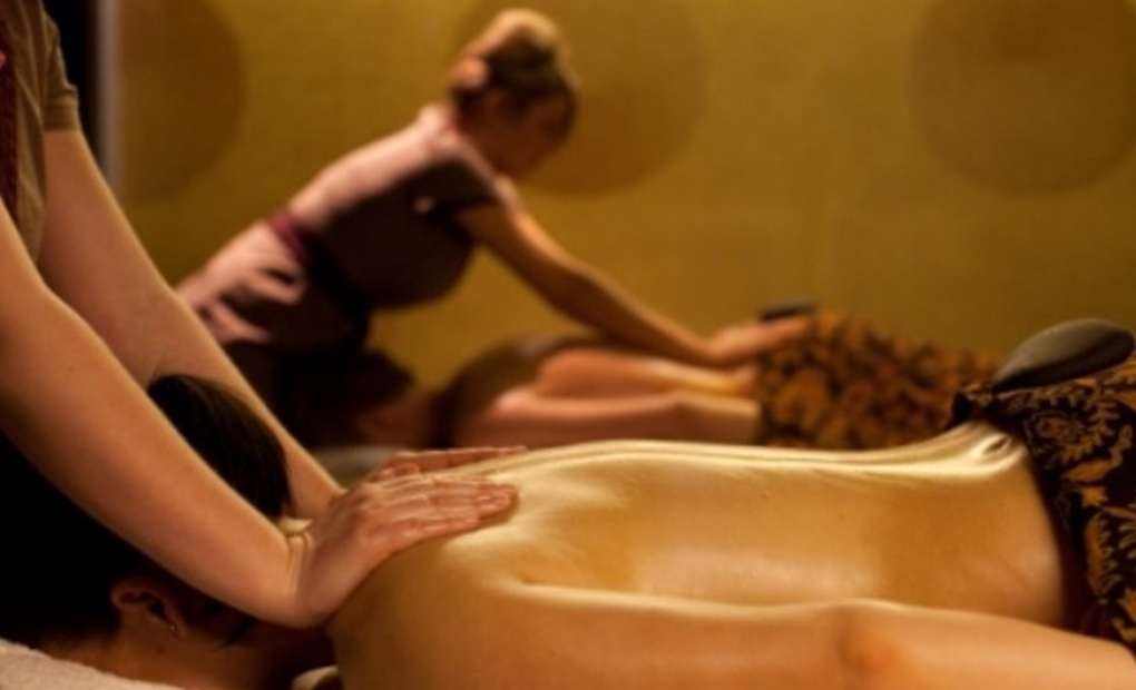 Lifehouse spa Couples massage