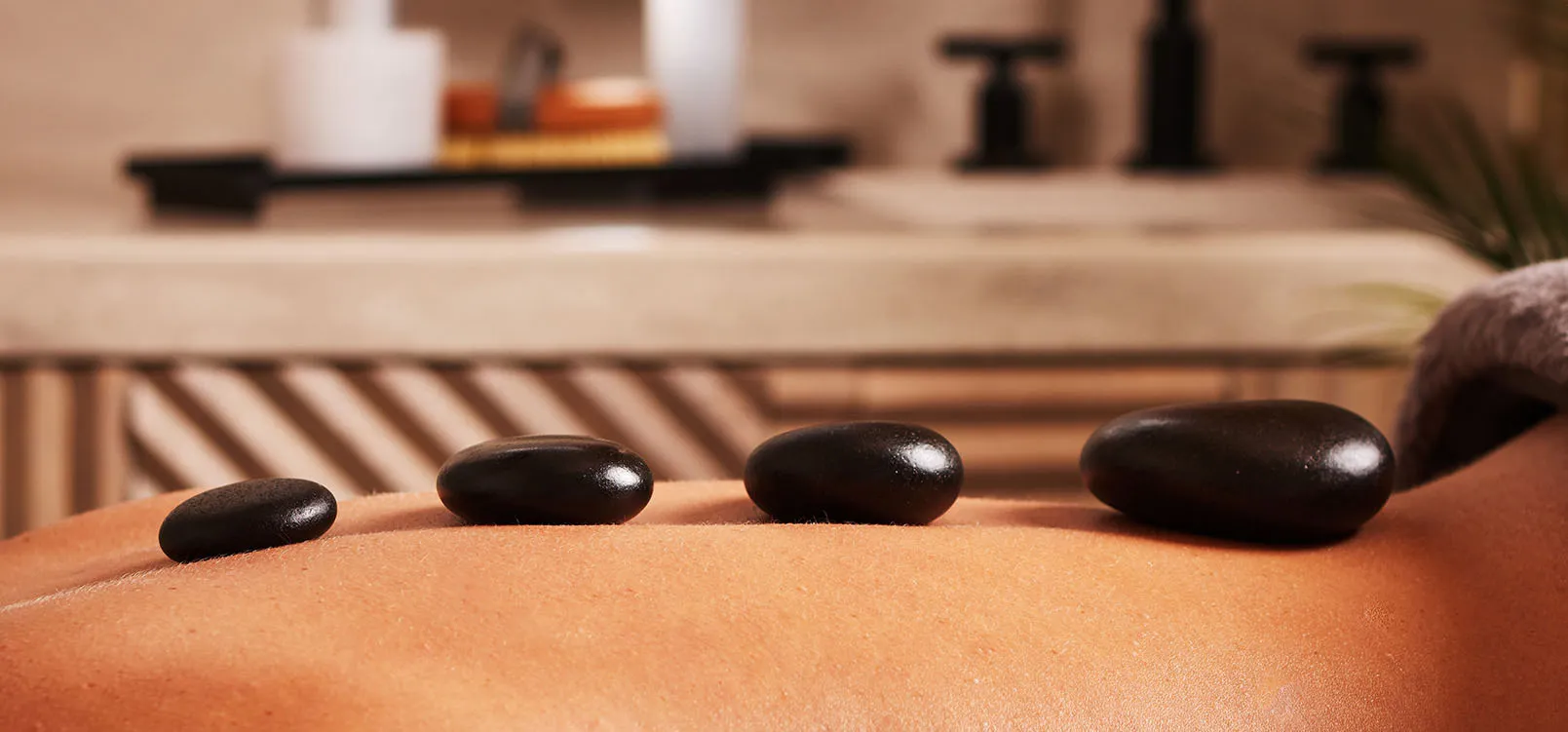 KSTSPA hot stone massage