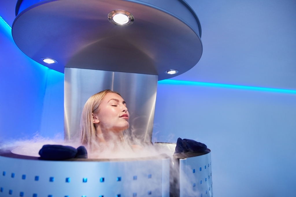 Cryotherapy chamber