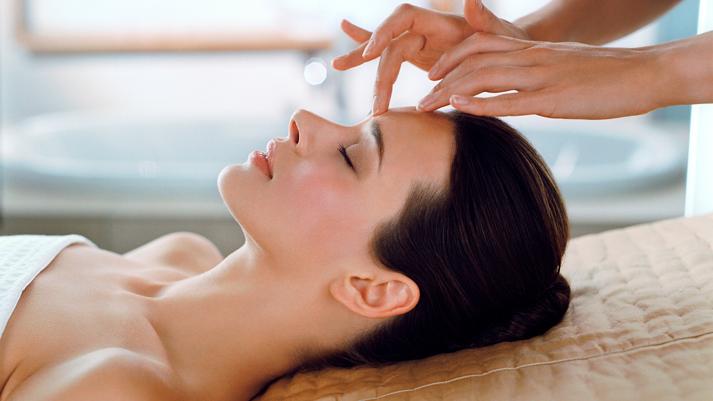 Good Spa Guide | Elemis Tri-Enzyme Resurfacing Facial