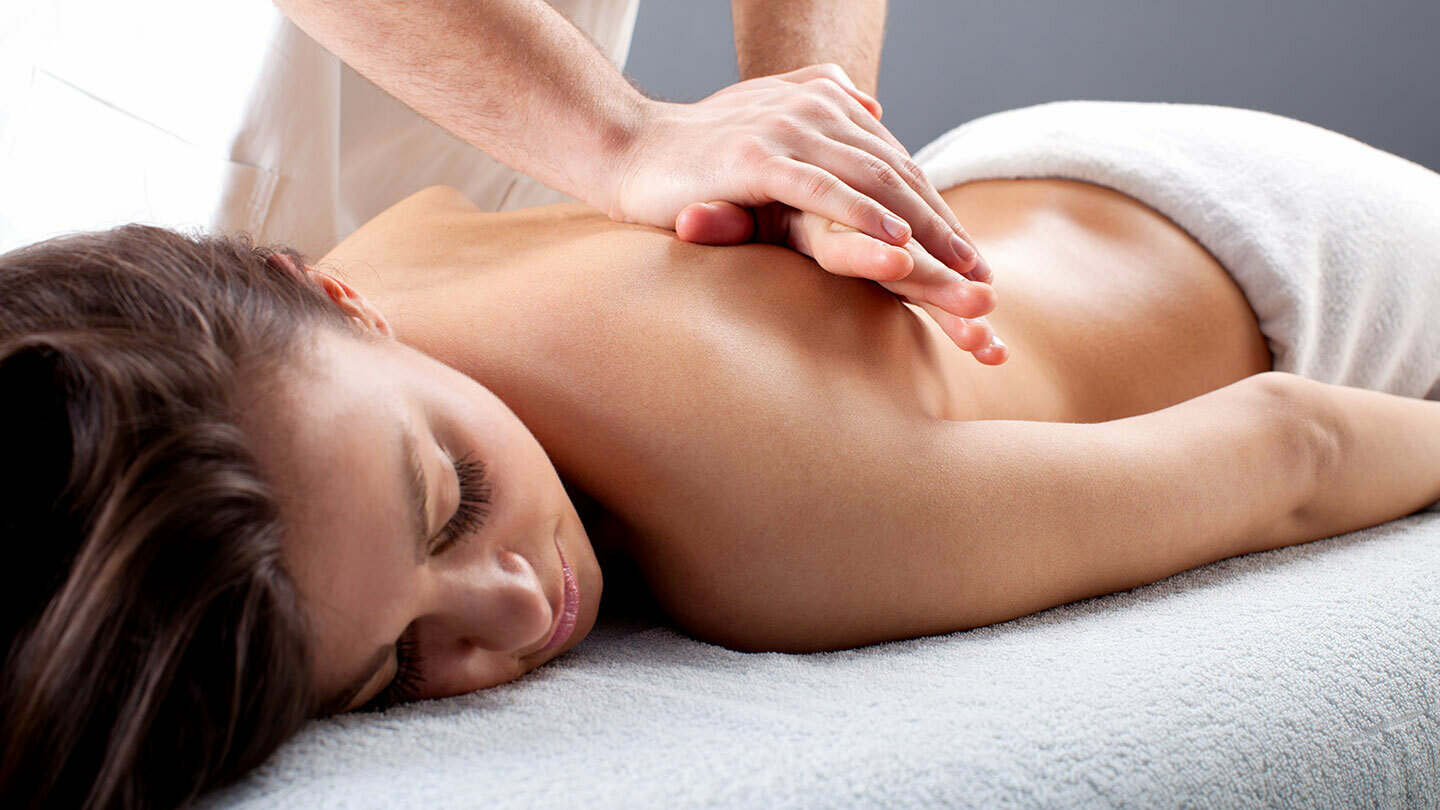 Good Spa Guide  What is a Body Massage?
